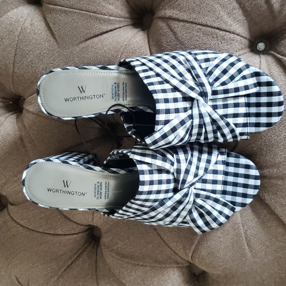 Worthington shoes size 8 black check